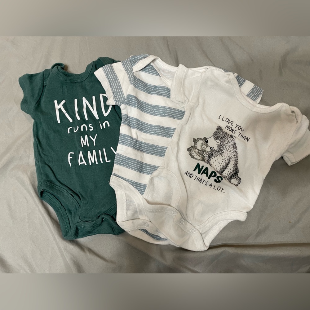 3pc Onesie Set 0-3 months